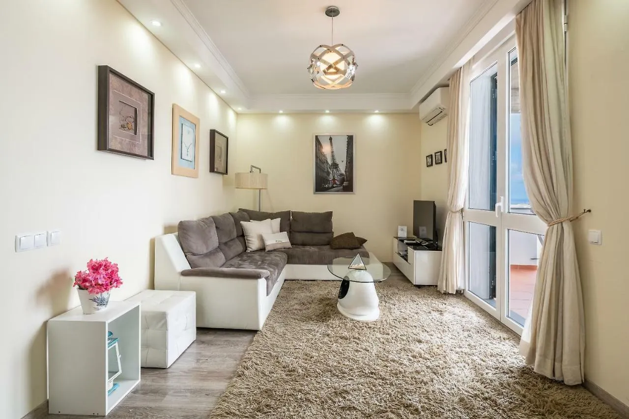 America Apartment By Holiday Rental Madeira Funchal  Portugal